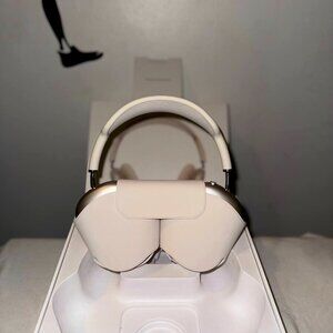 Airpods-Pro-Max-Starlight -2